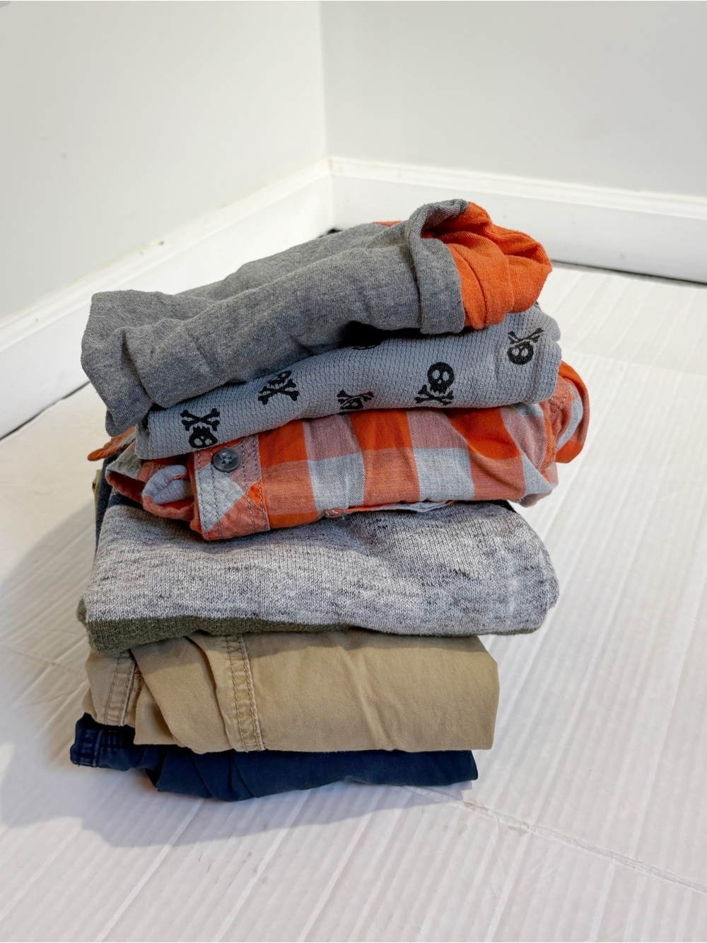 Boys Size 8-10 Medium Clothing Lot Fall Winter Back To School 6 Items Cat & Jack